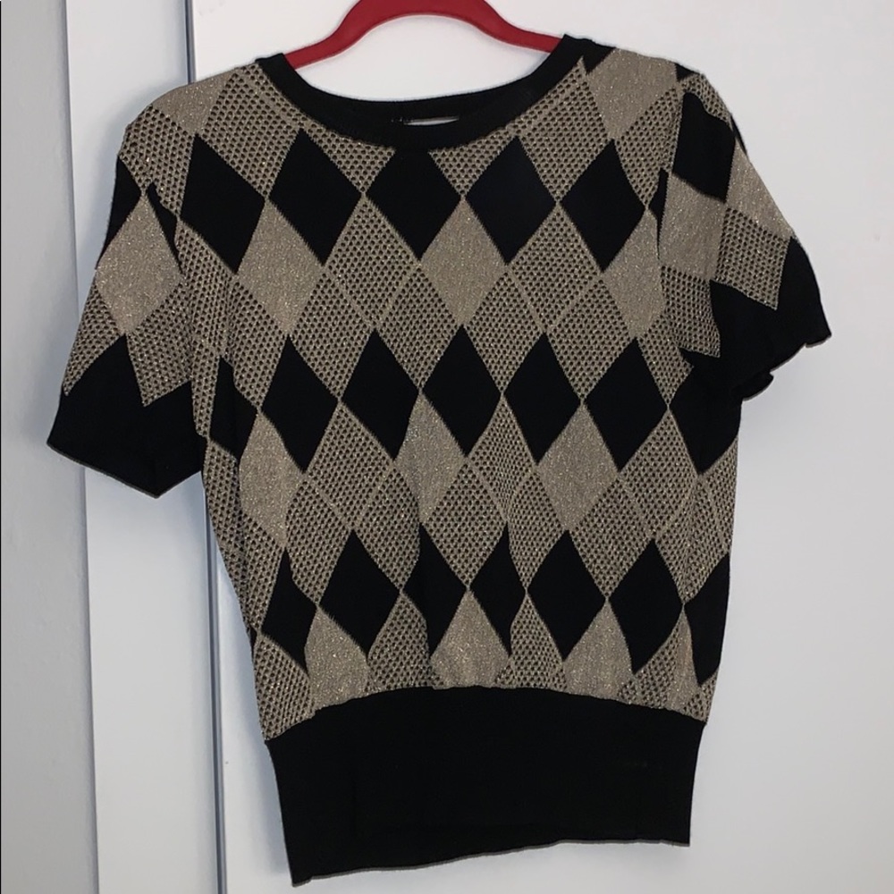 Gold/Black sweater top